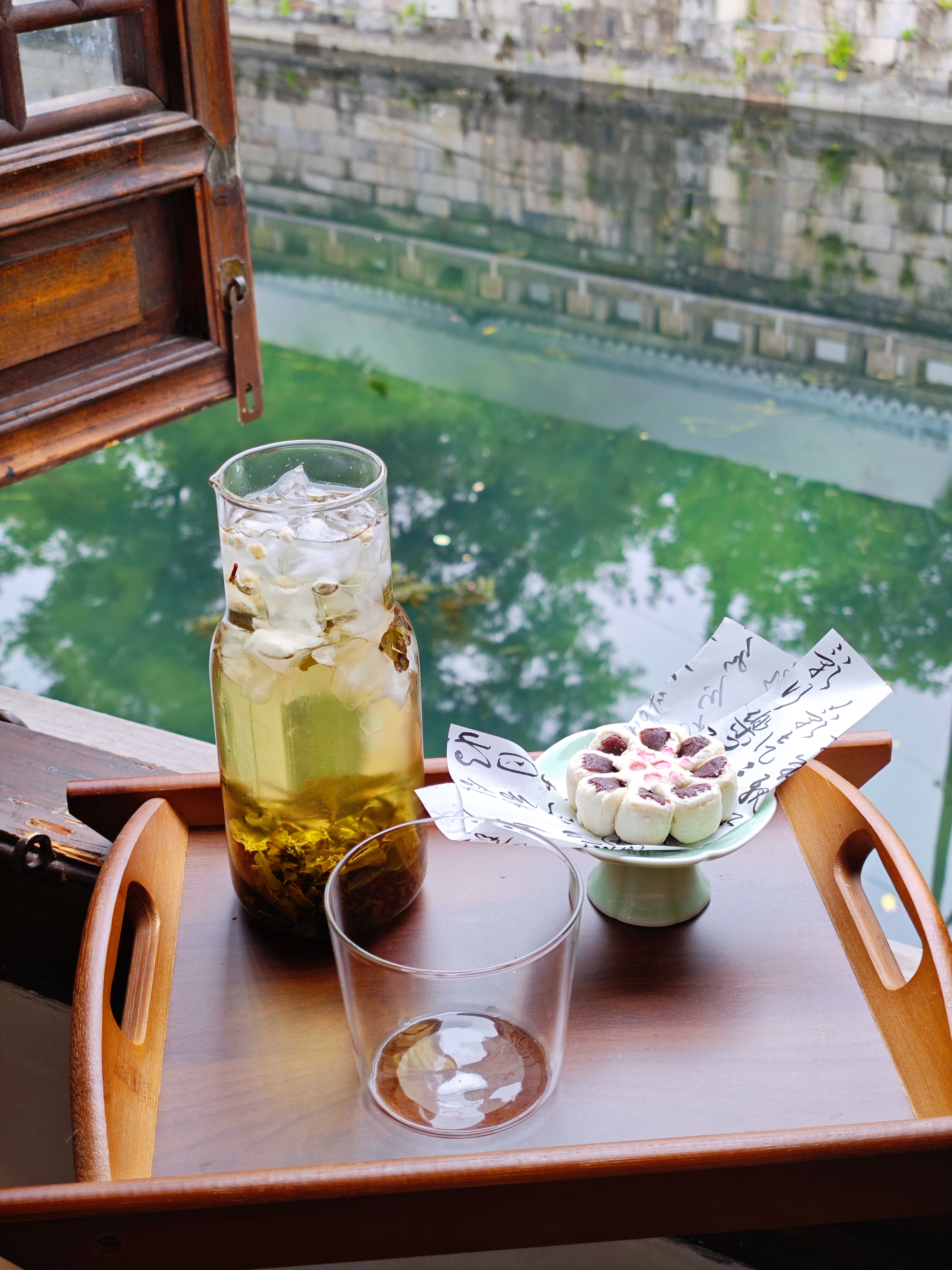 冰·白桃乌龙茶