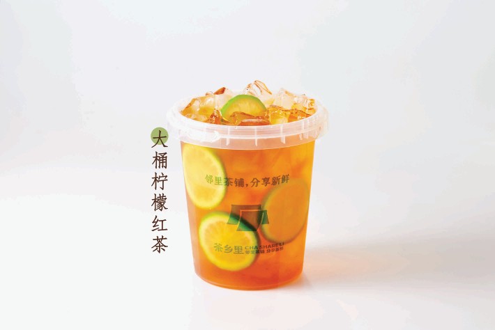 大桶手打柠檬红茶