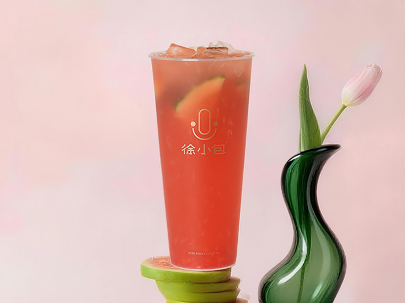 手打柠檬芭乐茉莉茶